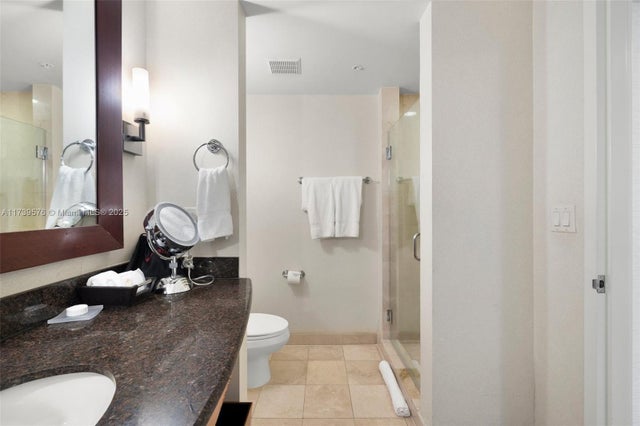 5 of 30 - 18001 Collins Ave 1003, Sunny Isles Beach, FL