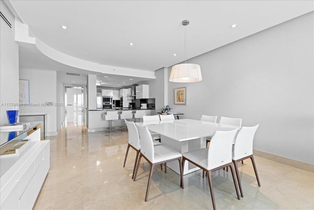 4 of 20 - 17121 Collins Ave 1404, Sunny Isles Beach, FL