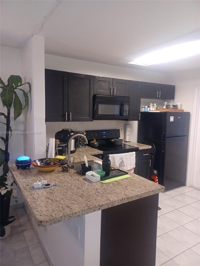 5 of 25 - 3777 Nw 78th Ave 8e, Davie, FL