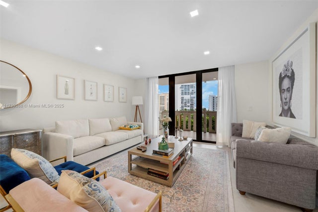 4 of 43 - 1121 Crandon Blvd E503, Key Biscayne, FL