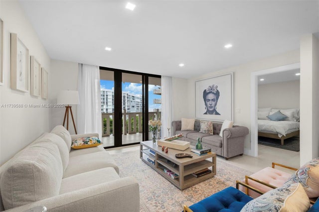 5 of 43 - 1121 Crandon Blvd E503, Key Biscayne, FL
