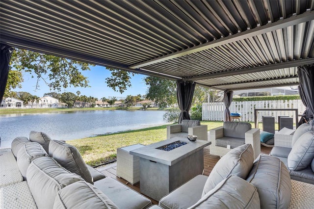 4 of 42 - 5312 Sw 34th Way, Hollywood, FL