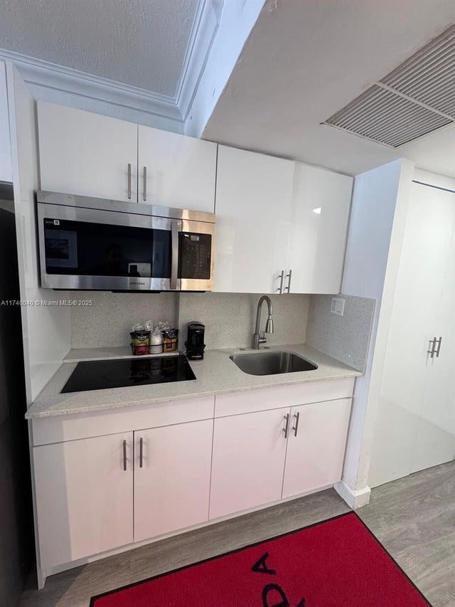 3 of 7 - 19201 Collins Ave 804, Sunny Isles Beach, FL