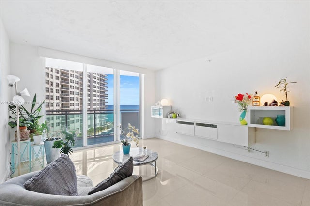 2 of 37 - 3001 S Ocean Dr 647, Hollywood, FL