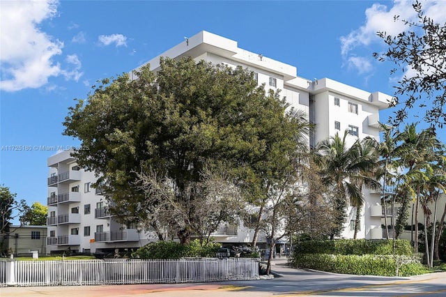 1 of 29 - 1025 Alton Rd 602, Miami Beach, FL