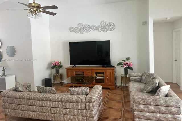 3 of 27 - 713 5th Ave, Lehigh Acres, Lehigh Acres, FL