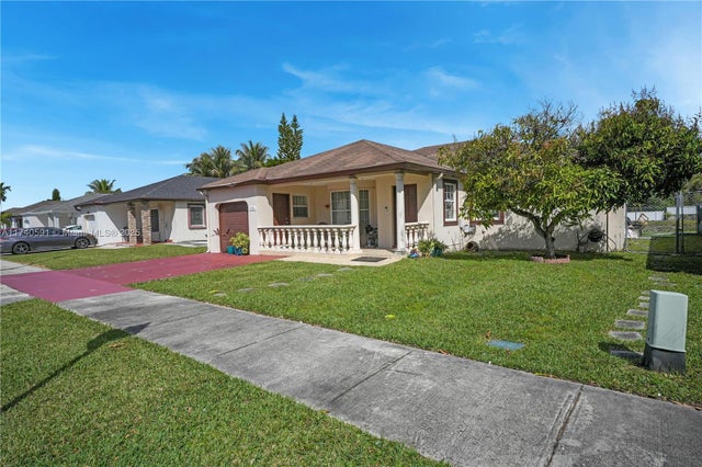 1 of 37 - 15921 Sw 143rd Ave, Miami, FL