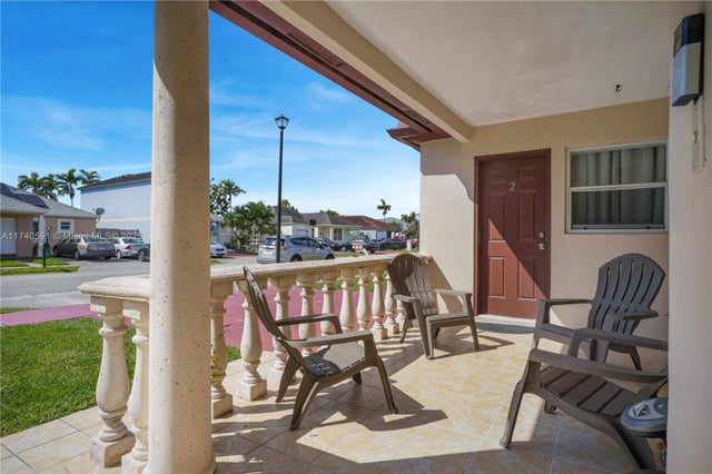 3 of 37 - 15921 Sw 143rd Ave, Miami, FL