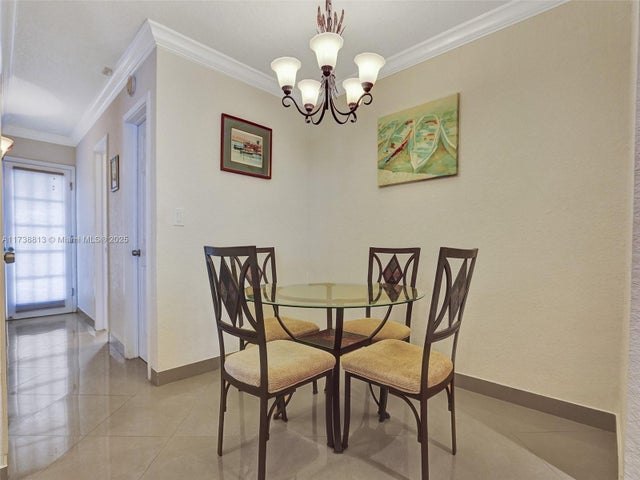 4 of 23 - 16701 Ne 13th Ave 209, Miami, FL