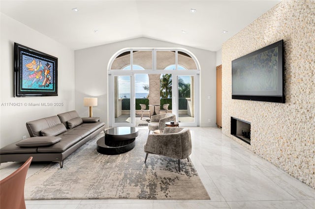 1 of 23 - 2042 Fisher Island Dr 2042, Miami Beach, FL