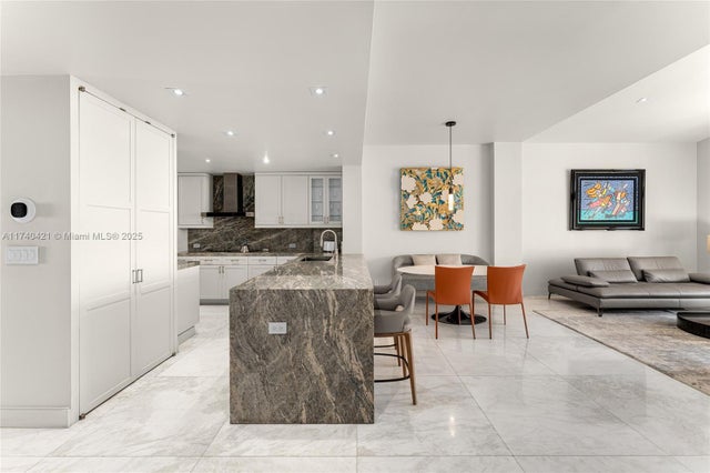 4 of 23 - 2042 Fisher Island Dr 2042, Miami Beach, FL