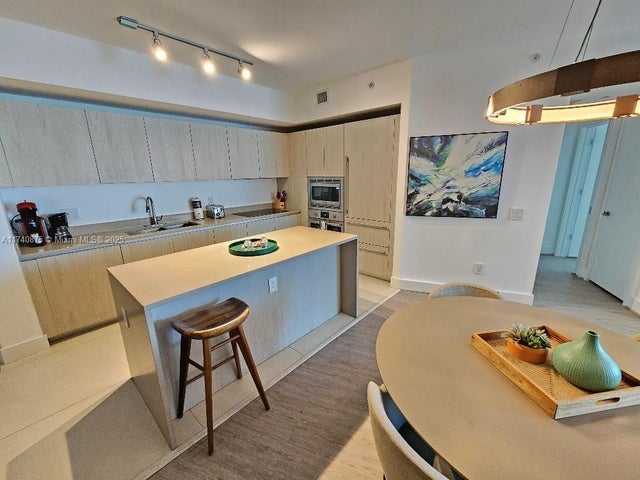 2 of 33 - 4111 S Ocean Dr 1109, Hollywood, FL