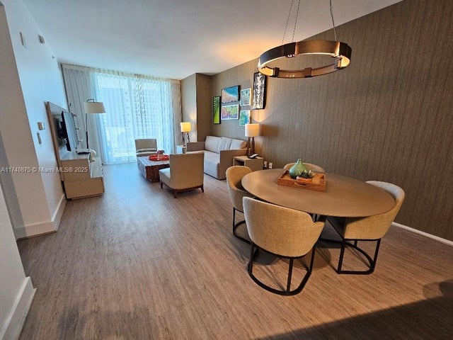 4 of 33 - 4111 S Ocean Dr 1109, Hollywood, FL