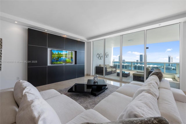 3 of 62 - 3201 Ne 183rd St 2906, Aventura, FL