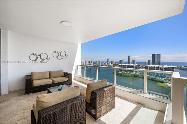 4 of 62 - 3201 Ne 183rd St 2906, Aventura, FL