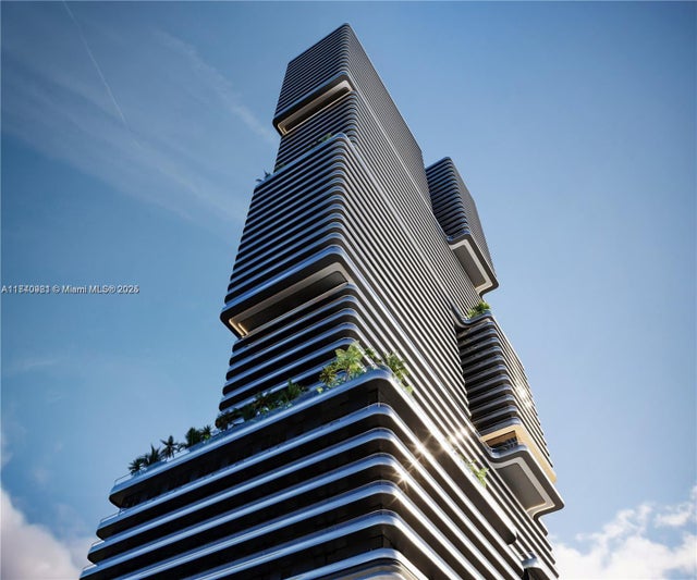 4 of 5 - 1133 Sw 2nd Ave T2-3801, Miami, FL