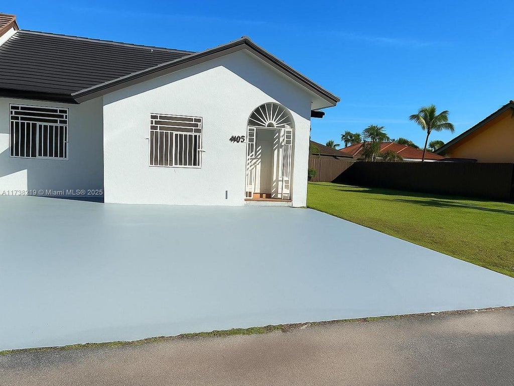 4903 Sw 144th Ct -, Miami