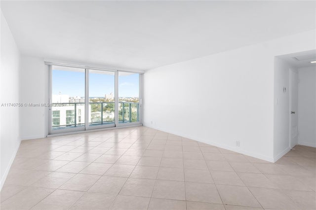 2 of 12 - 1000 West Ave 1008, Miami Beach, FL