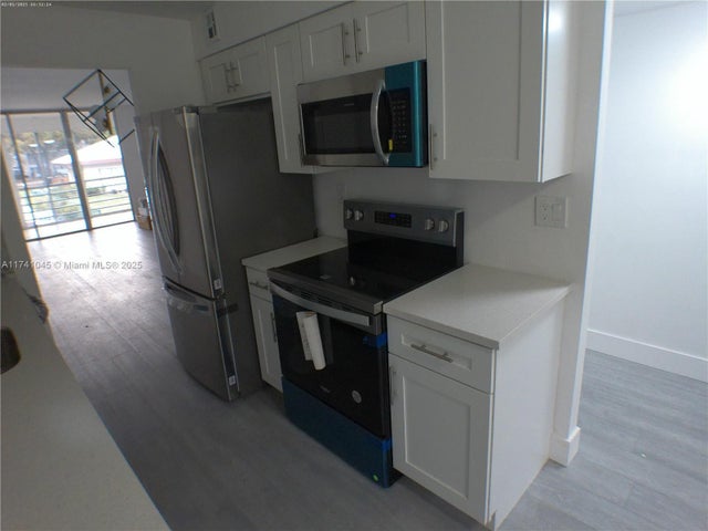 5 of 33 - 2601 Nw 48th Ter 241, Lauderdale Lakes, FL