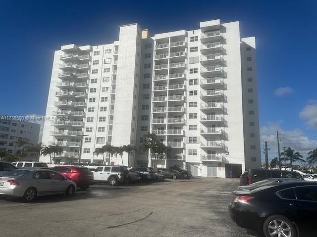 2 of 22 - 200 S Birch Rd 1015, Fort Lauderdale, FL