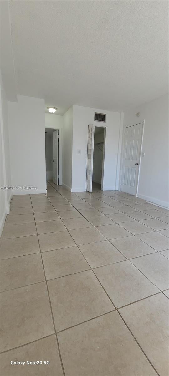 5 of 10 - 10900 Sw 104th St 316, Miami, FL