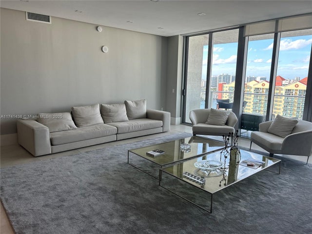 5 of 54 - 330 Sunny Isles Blvd 5-2503, Sunny Isles Beach, FL
