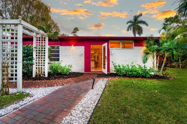 3 of 31 - 40 Ne 24th St, Lazy Lake, FL
