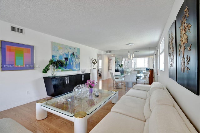 4 of 43 - 7368 Devon Dr 301, Tamarac, FL