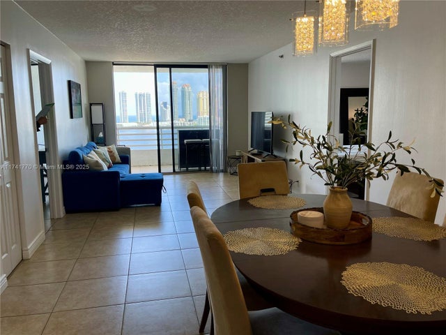 2 of 29 - 3300 Ne 192nd St Ph16, Aventura, FL