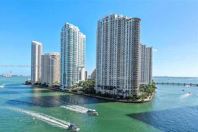 2 of 70 - 300 Biscayne Blvd Way 903, Miami, FL