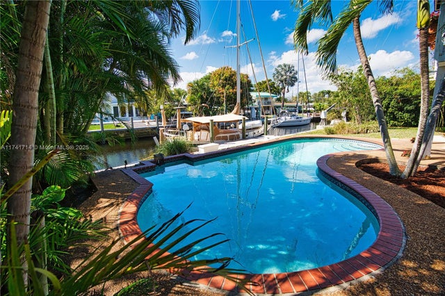 5 of 33 - 1613 Sw 17th Ave, Fort Lauderdale, FL