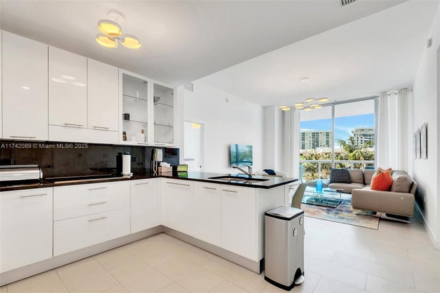 1 of 25 - 6799 Collins Ave 312, Miami Beach, FL