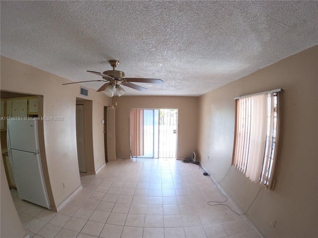 3 of 15 - 6820 W Flagler St 101, Miami, FL