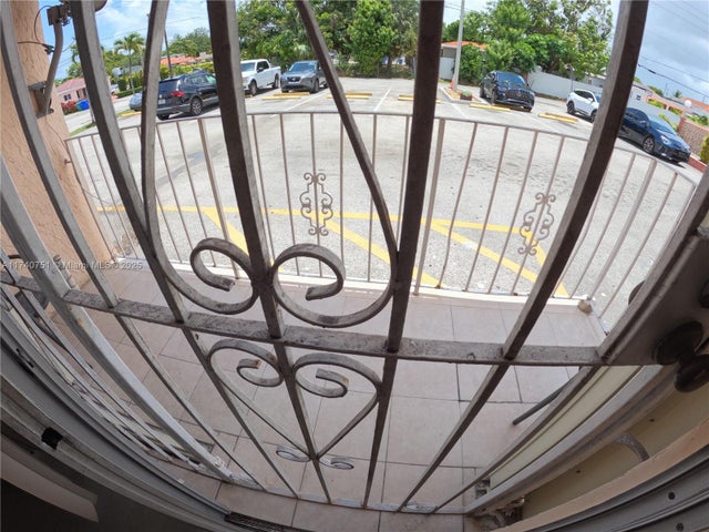 4 of 15 - 6820 W Flagler St 101, Miami, FL