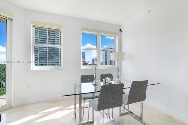 2 of 22 - 19900 E Country Club Dr 620, Aventura, FL