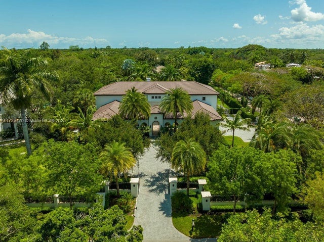 2 of 40 - 6220 Sw 92nd St, Pinecrest, FL