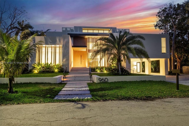 2 of 79 - 960 Mariner Dr, Key Biscayne, FL