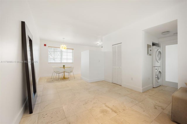 4 of 20 - 1045 Lenox Ave 4, Miami Beach, FL