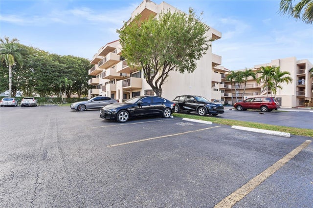 3 of 43 - 995 Sw 84th Ave 223, Miami, FL