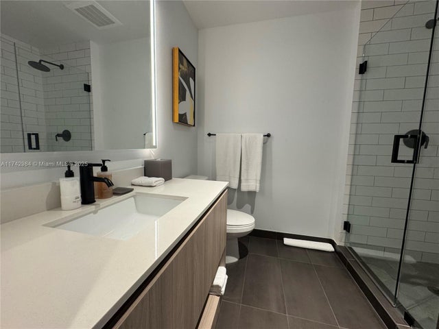 4 of 28 - 398 Ne 5th St 4614, Miami, FL