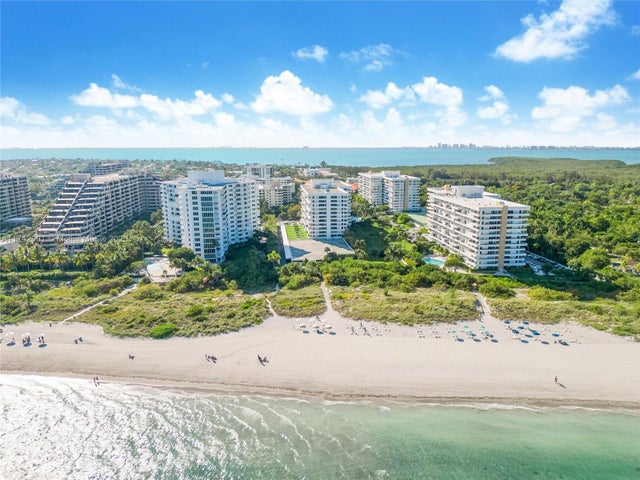 1 of 13 - 55 Ocean Lane Dr 1026, Key Biscayne, FL