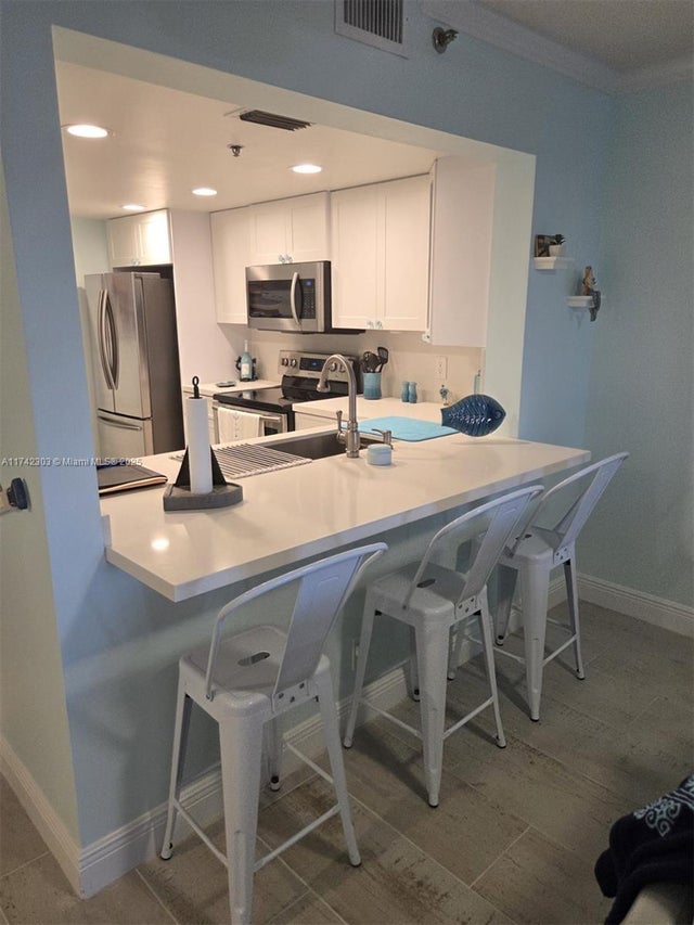 5 of 27 - 5163 N Highway A1a 118, Hutchinson Island, FL