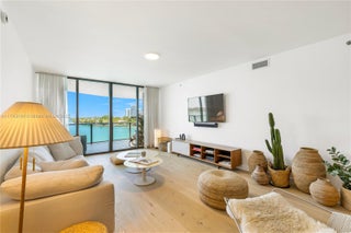 Photo of Listing #A11743164