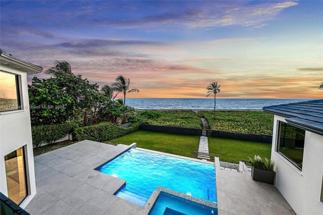 5 of 36 - 22 Ocean Dr, Jupiter Inlet Colony, FL