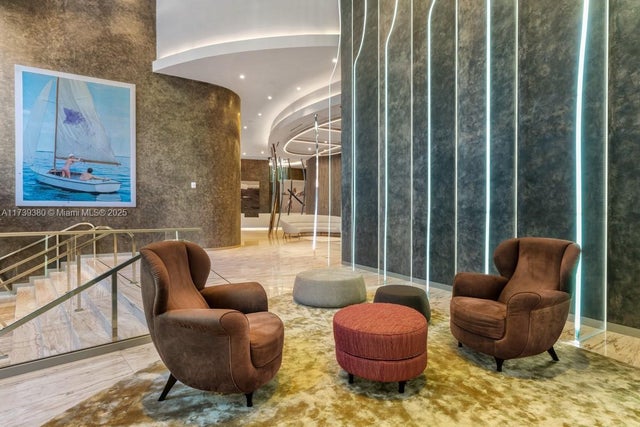 1000 Brickell Plz 2615, Miami