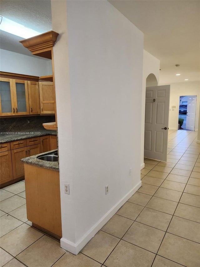 4 of 45 - 12193 Sw 124th Ct 12193, Miami, FL