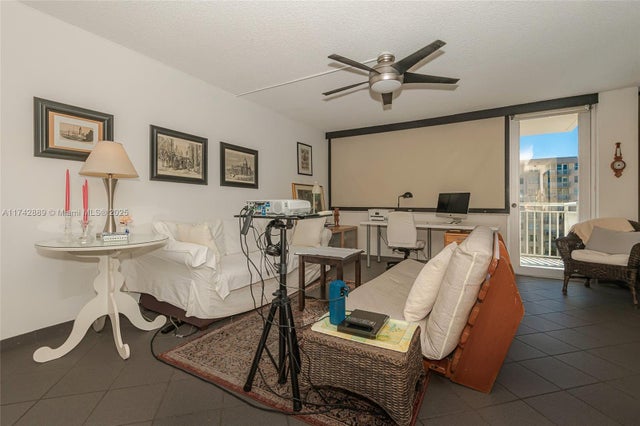 3 of 33 - 251 174th St 2009, Sunny Isles Beach, FL