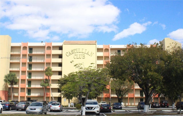 1 of 15 - 9455 W Flagler St C409, Miami, FL