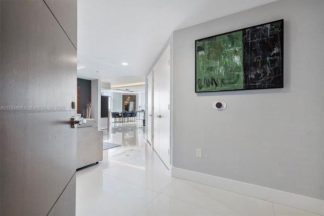 2 of 82 - 17301 Biscayne Blvd 2302, North Miami Beach, FL