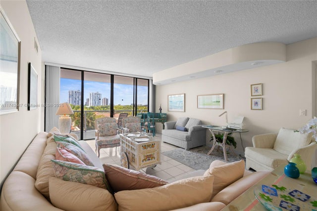 3 of 59 - 20281 E Country Club Dr 403, Aventura, FL
